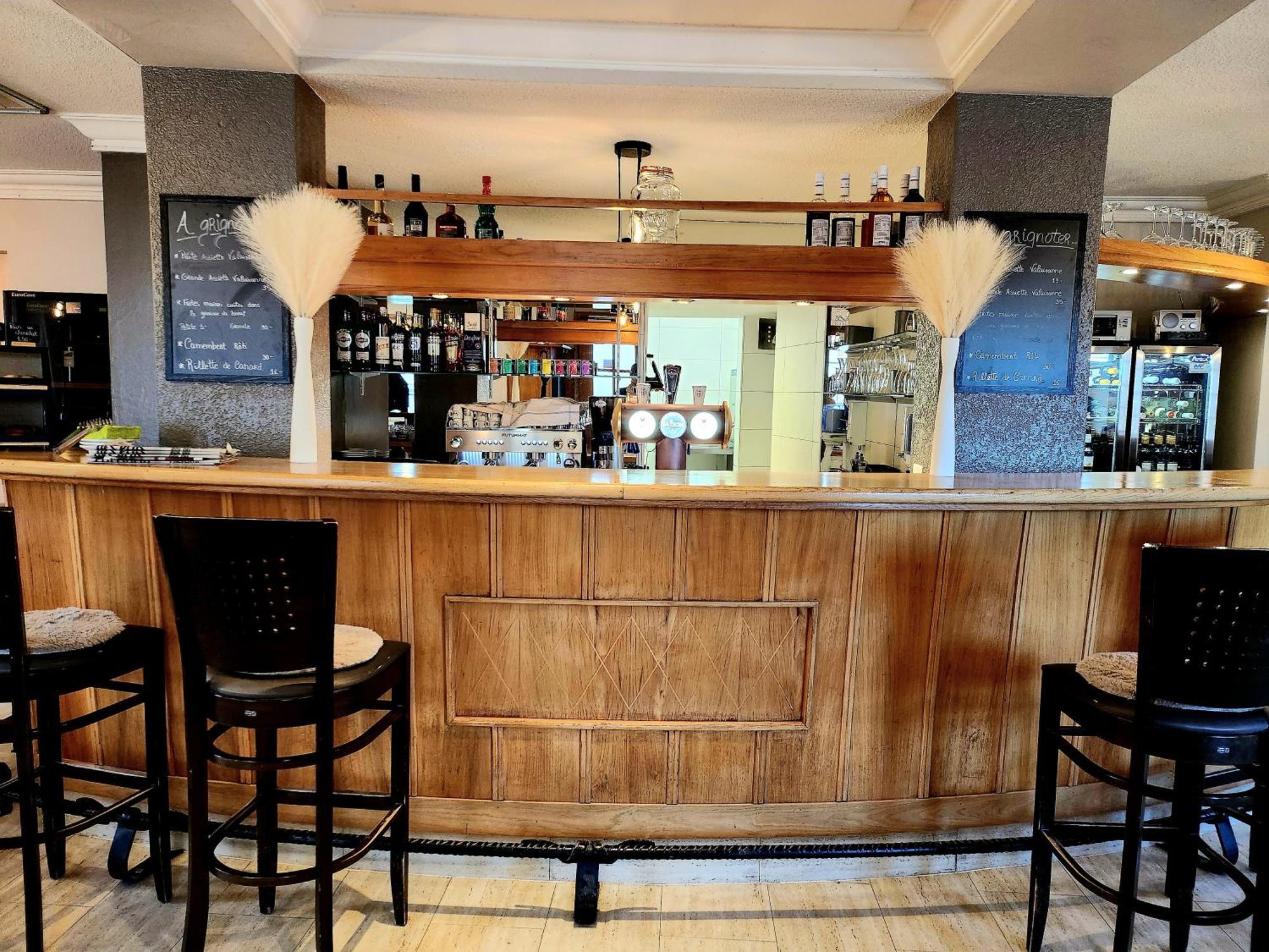 Auberge De L'Union ランス エクステリア 写真