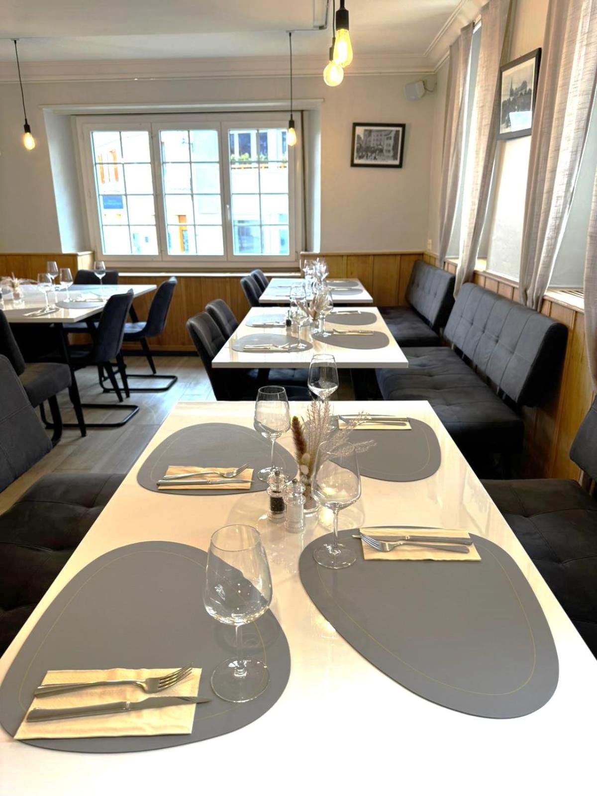 Auberge De L'Union ランス エクステリア 写真